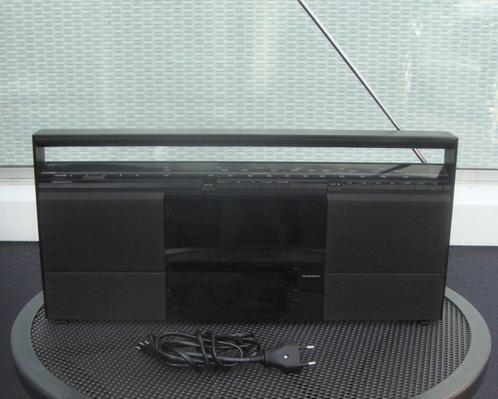 Bang & Olufsen radio / beosystem 10 met cassettedeck, Audio, Tv en Foto, Radio's, Zo goed als nieuw, Transistorradio, Ophalen of Verzenden