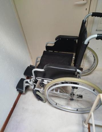 Rolstoel  beschikbaar voor biedingen