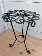 Plantentafel gietijzer zwart stabiel draadstaal maat 33/47cm, Ophalen of Verzenden, Gebruikt