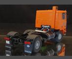 Volvo F12 Truck Model - Oranje. Road kings 1:18, Hobby en Vrije tijd, Modelauto's | 1:18, Ophalen of Verzenden, Zo goed als nieuw