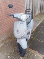 Scooter, Ophalen, Gebruikt, Benzine, La souris
