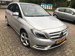 Mercedes-benz B-klasse 180 Ambition*AUTOM***1000 € KORTING !, 1325 kg, Euro 6, 4 cilinders, Leder en Stof