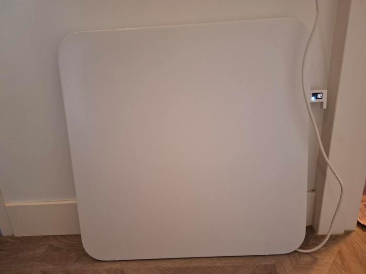 Sinji Kachel met Afstandsbediening - Wandmontage, Huis en Inrichting, Slaapkamer | Matrassen en Bedbodems, Gebruikt, Tweepersoons