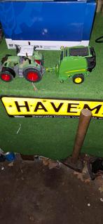 Fendt 724 en wiking pers samen €59, Hobby en Vrije tijd, Modelauto's | 1:32, Ophalen of Verzenden, Zo goed als nieuw, Tractor of Landbouw