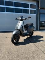 Vespa sprint 2018 Full option, Ophalen of Verzenden, Zo goed als nieuw, Vespa S