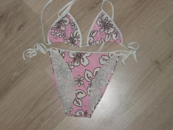 Bikini triangelbikini top slip tanga O'neill bloemenprint 38 beschikbaar voor biedingen