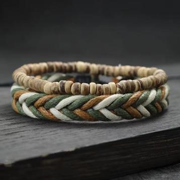 Houten En Touwen Armband Setje Voor Heren En Dames beschikbaar voor biedingen