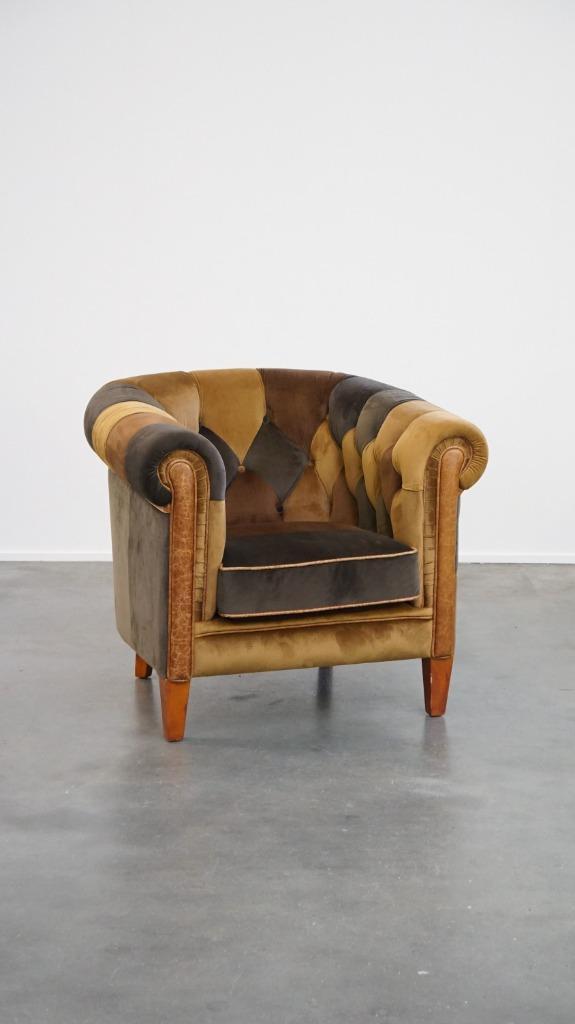Stoffen patchwork chesterfield clubfauteuil in Engelse stijl, Huis en Inrichting, Fauteuils, Gebruikt, Stof, 75 tot 100 cm, 75 tot 100 cm