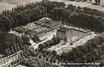 UITHUIZEN Menkemaborg Luchtfoto, Verzamelen, Ansichtkaarten | Nederland, Verzenden, 1960 tot 1980, Gelopen, Groningen
