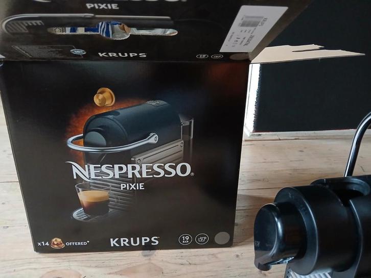 PIXIE NESPRESSO Licht defect vaste prijs €10,-, Witgoed en Apparatuur, Koffiezetapparaten, Espresso apparaat, Ophalen of Verzenden