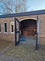 Buitendeuren met kozijn, schuurdeuren, Doe-het-zelf en Verbouw, Gebruikt, Deurkozijn, Hout, Ophalen