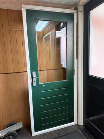 Kozijn incl. deur beschikbaar voor biedingen