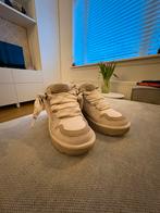 Ugg sneakers beige maat 39 - zo goed als nieuw!, Ophalen of Verzenden, Zo goed als nieuw, Beige, Sneakers of Gympen