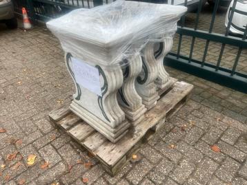 Stenen sokkel pilaren tuin steen 4stuks beschikbaar voor biedingen