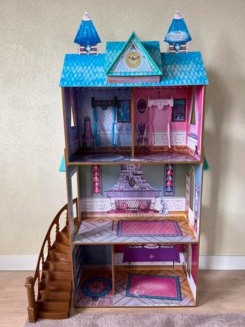 Kidkraft Frozen/Elsa kasteel/poppenhuis beschikbaar voor biedingen