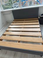 Grijze Tweepersoons Bed - gebruikt, Gebruikt, Tweepersoons, Ophalen of Verzenden, 200 cm