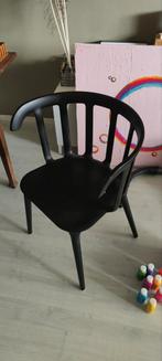 2 Ikea 2012 ps zwarte kunstof stoelen. 1=30 2=50, Huis en Inrichting, Stoelen, Ophalen, Zo goed als nieuw, Twee