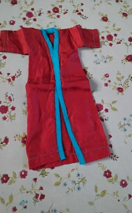 Vintage Retro sindy fleur barbie badjasje, Verzamelen, Poppen, Ophalen of Verzenden
