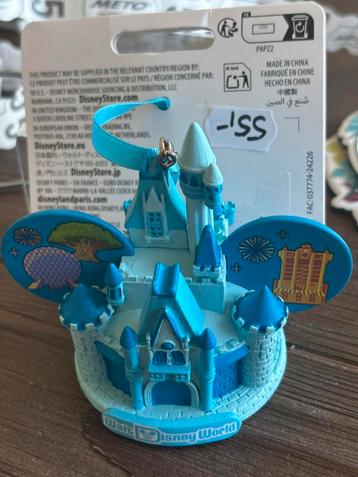 Disney Castle earhat ornament  beschikbaar voor biedingen