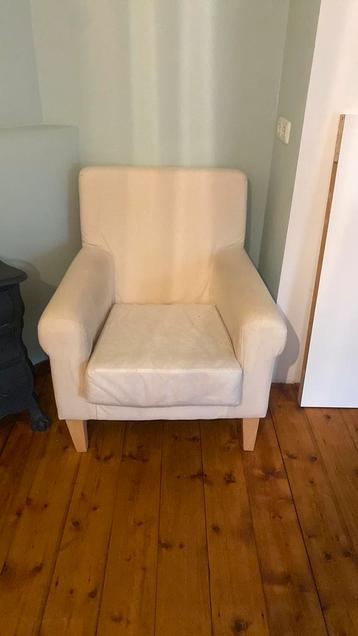 Ikea ektorp jennylund beschikbaar voor biedingen