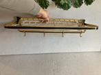 Vintage messing garderobe wandkapstok met hoedenplank., Wandkapstok, Gebruikt, Ophalen of Verzenden, Minder dan 100 cm
