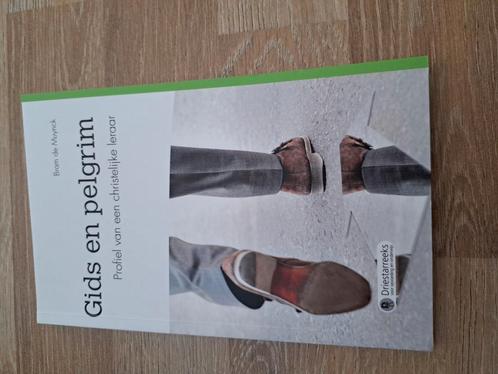 Bram de Muynck - Gids en pelgrim, Boeken, Politiek en Maatschappij, Zo goed als nieuw, Maatschappij en Samenleving, Nederland