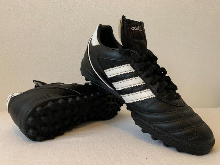 Adidas Kaiser Team voetbalschoenen  mt 40 2/3  € 40,- ZGAN, Sport en Fitness, Voetbal, Zo goed als nieuw, Schoenen, Maat M, Ophalen of Verzenden