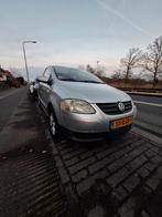 Nieuwe APK! Volkswagen Fox 1.2 zuinig & zeer net 2009 Grijs, Voorwielaandrijving, Stof, 969 kg, 4 stoelen