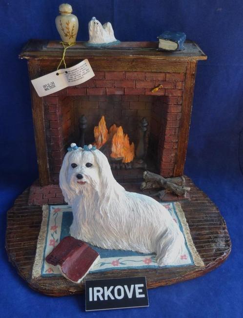 MALTEZER HOND * SCHATTIG BEELD EN TEGEL * Nieuw *, Verzamelen, Beelden en Beeldjes, Nieuw, Dier, Verzenden