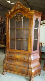 Barok buikkasten en MEUBELEN, Ophalen