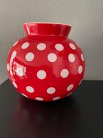 Rode bolvaas met witte stippen, Aardewerk of Porselein, Ophalen of Verzenden, Zo goed als nieuw, Minder dan 50 cm