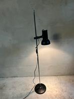 Te Koop : Vintage Staande Vloerlamp Zwart Lamp Verlichting, Ophalen, Gebruikt, Metaal, 100 tot 150 cm