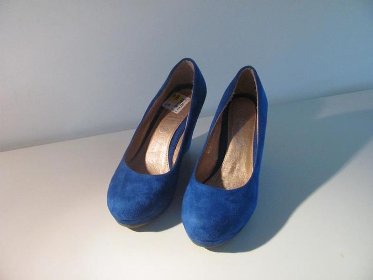 Graceland : Blauwe hakken schoenen / slee hak / maat 36, Kleding | Dames, Schoenen, Zo goed als nieuw, Schoenen met hoge hakken