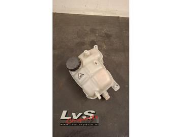 Expansievat van een Mercedes CLA beschikbaar voor biedingen