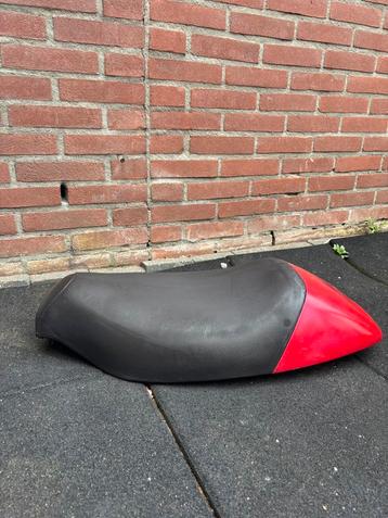 Piaggio skipper/quartz/typhoon/sfera monozadel beschikbaar voor biedingen