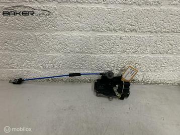 Deurslot mechaniek linksvoor Saab 9-5 ('97-'11) beschikbaar voor biedingen