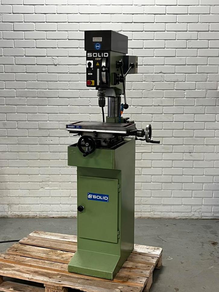 Solid TB 13 S kolomboormachine met Demanders kruistafel, Doe-het-zelf en Verbouw, Gereedschap | Boormachines, Gebruikt, Kolomboormachine
