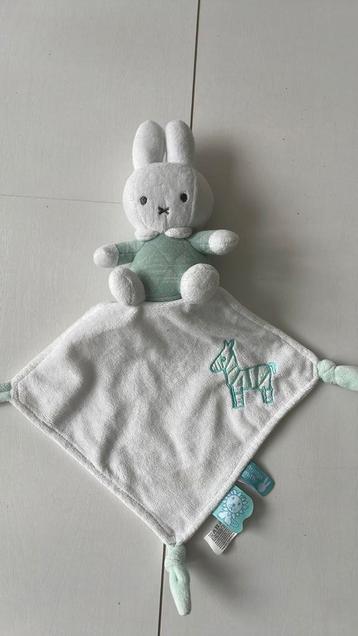 Nijntje knuffeldoekje beschikbaar voor biedingen