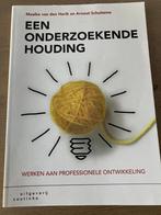 Een onderzoekende houding, Ophalen of Verzenden, Zo goed als nieuw, HBO