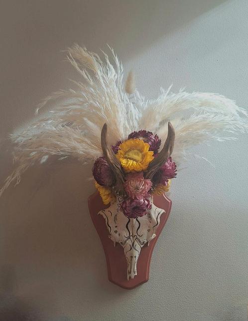 Wanddecoratie met ree gewei en droogbloemwn, Huis en Inrichting, Woonaccessoires | Droogbloemen, Zo goed als nieuw, Ophalen of Verzenden