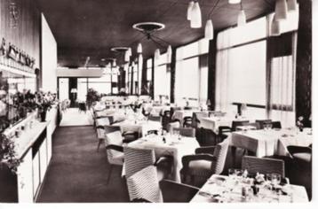 VLAARDINGEN,- ,,Delta Hotel'' aan de Maasboulevard. 24-08 beschikbaar voor biedingen