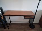 Bureau met houten blad, metalen constructie., Huis en Inrichting, Bureaus, Ophalen, Gebruikt