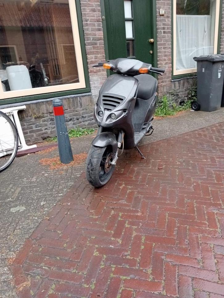 piaggio nrg mc2 zonder pap, Fietsen en Brommers, Brommers | Overige merken, Gebruikt, Maximaal 45 km/u, Ophalen