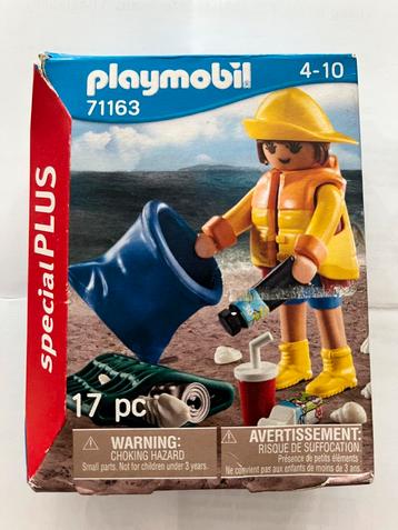 71163 Playmobil milieu activist beschikbaar voor biedingen