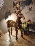 Rendier van gevlochten hout/riet lichtjes., Ophalen