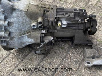 VERSNELLINGSBAK BMW 1 SERIE E87 116i 2006 beschikbaar voor biedingen