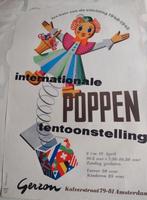 Affiche poppen tentoonstelling Amsterdam., Rechthoekig Staand, Ophalen of Verzenden, Zo goed als nieuw, A1 t/m A3