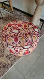 Sisi Boy poef. 60x60x38 cm, Huis en Inrichting, Ophalen of Verzenden, Zo goed als nieuw