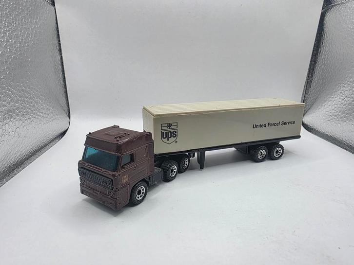 Daf 3300 space cab, Hobby en Vrije tijd, Modelauto's | Overige schalen, Bus of Vrachtwagen, Ophalen of Verzenden