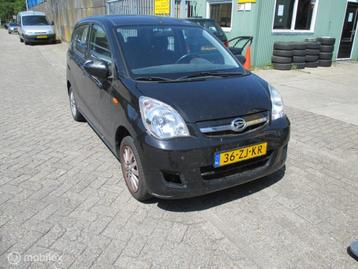 Onderdelen Daihatsu Cuore 1.0 Trend Airco beschikbaar voor biedingen